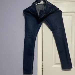 Hollister jeans- high-rise jean legging-stretch